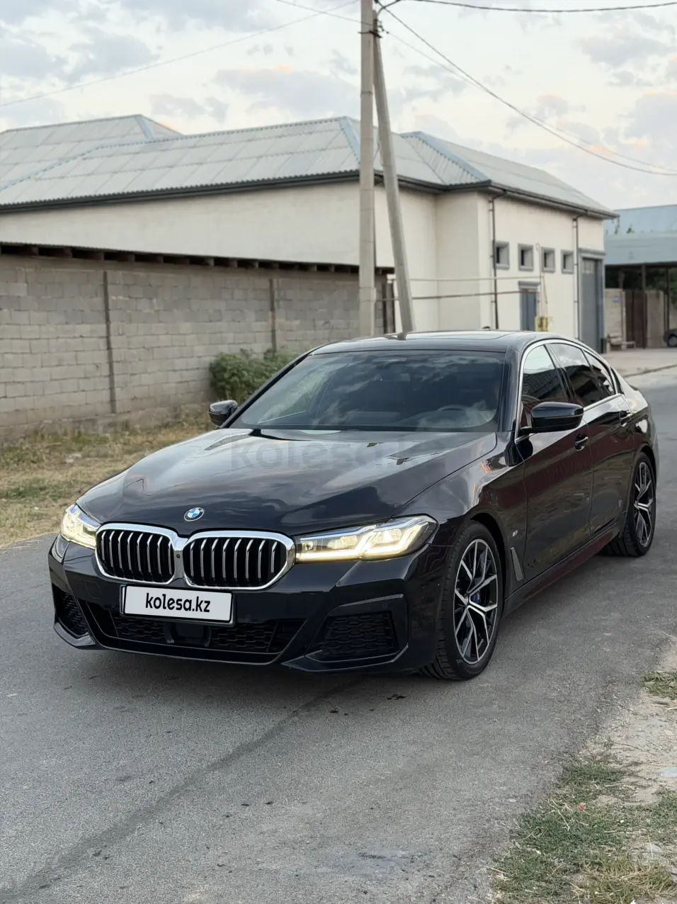 BMW 5 Series, 2022