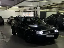 Volkswagen Golf, 1999