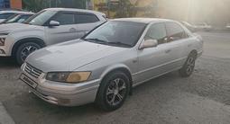 Toyota Camry 1997 годаүшін2 600 000 тг. в Семей – фото 3