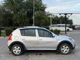 Renault Sandero Stepway 2014 года за 2 700 000 тг. в Уральск – фото 2