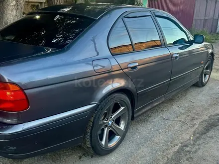 BMW 523 1998 года за 2 500 000 тг. в Павлодар – фото 4