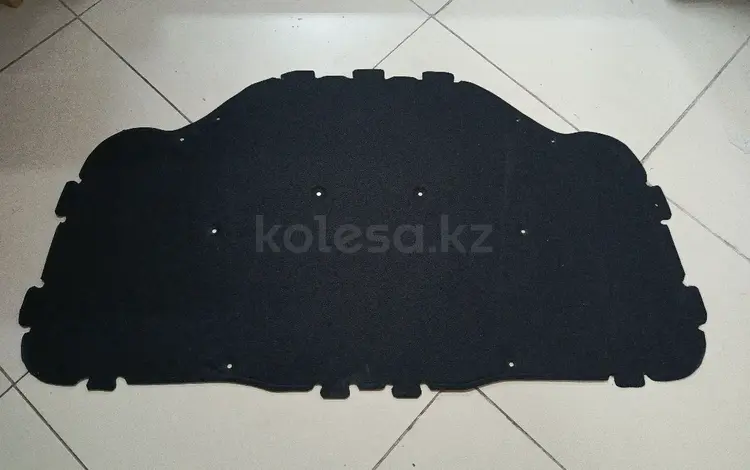 Обшивка капота BMW (E60) 520/525/530 2002- за 24 000 тг. в Астана