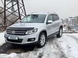 Volkswagen Tiguan 2015 годаүшін7 490 000 тг. в Алматы