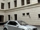 Mercedes-Benz ML 63 AMG 2006 года за 12 500 000 тг. в Алматы – фото 3