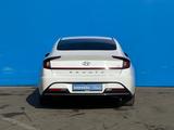 Hyundai Sonata 2021 года за 9 170 000 тг. в Алматы – фото 4