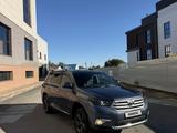 Toyota Highlander 2010 года за 8 000 000 тг. в Актобе