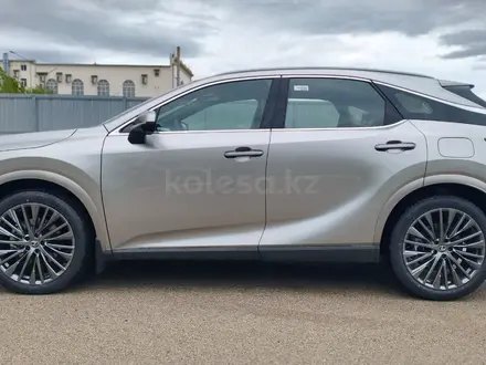 Lexus RX 350 Luxury 2025 года за 44 541 000 тг. в Актобе – фото 13