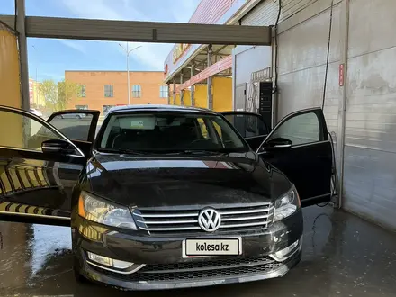 Volkswagen Passat (USA) 2015 года за 4 000 000 тг. в Уральск – фото 8