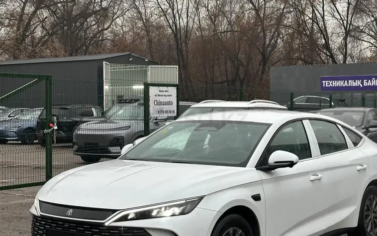 BYD Qin L DM-i 2025 года за 10 000 000 тг. в Алматы