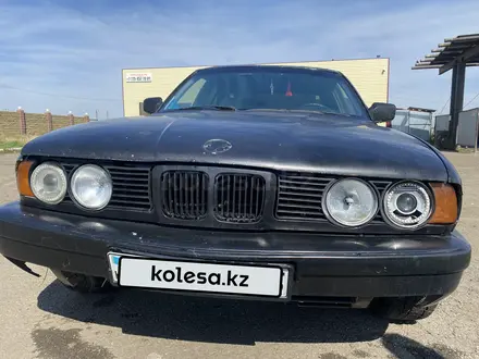 BMW 525 1989 года за 600 000 тг. в Петропавловск – фото 2