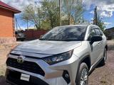 Toyota RAV4 2022 года за 18 500 000 тг. в Караганда