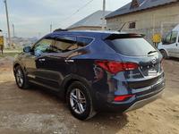 Hyundai Santa Fe 2018 годаүшін9 000 000 тг. в Шымкент