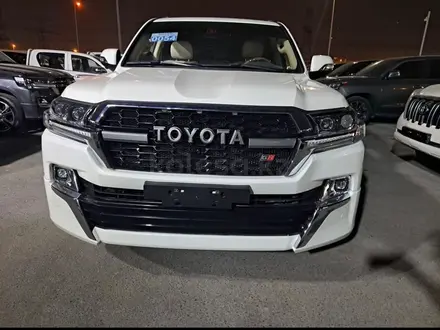 Решетка радиатора GR sport Toyota Land Cruiser 200 за 65 000 тг. в Усть-Каменогорск – фото 2