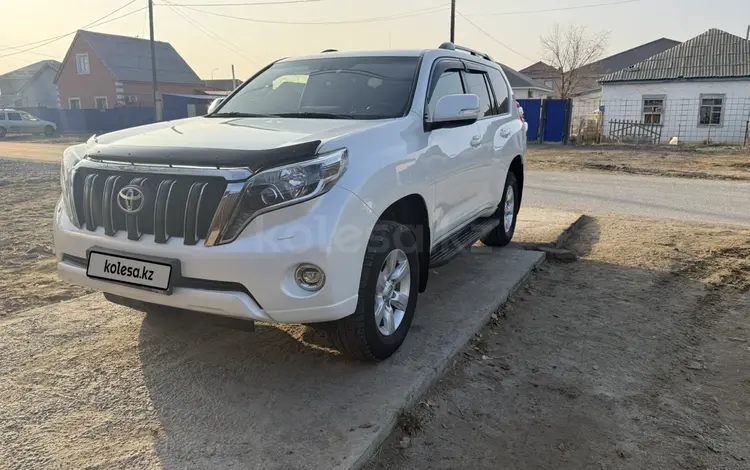 Toyota Land Cruiser Prado 2015 года за 17 400 000 тг. в Атырау