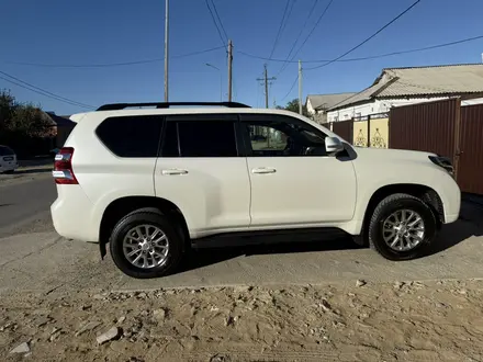Toyota Land Cruiser Prado 2015 года за 17 000 000 тг. в Атырау – фото 7