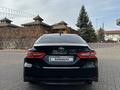 Toyota Camry 2021 года за 14 920 000 тг. в Алматы – фото 14