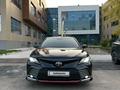 Toyota Camry 2021 года за 14 920 000 тг. в Алматы – фото 2