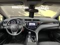 Toyota Camry 2019 года за 14 490 000 тг. в Актобе – фото 9