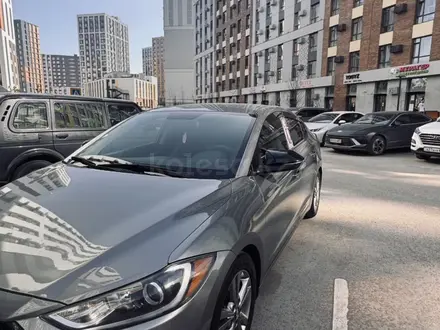 Hyundai Elantra 2017 года за 5 800 000 тг. в Астана – фото 4
