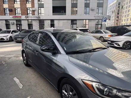 Hyundai Elantra 2017 года за 5 800 000 тг. в Астана – фото 3