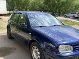 Volkswagen Golf 2000 года за 2 599 000 тг. в Астана – фото 2