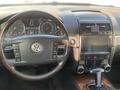 Volkswagen Touareg 2007 годаfor6 100 000 тг. в Алматы – фото 23