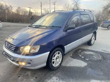 Toyota Ipsum 1996 года за 3 150 000 тг. в Усть-Каменогорск – фото 4