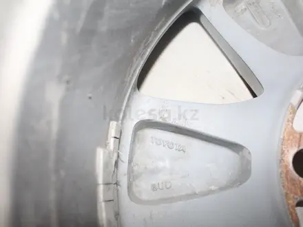 Диск Toyota Hilux за 60 000 тг. в Караганда – фото 3