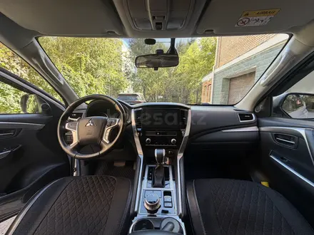 Mitsubishi Pajero Sport 2020 года за 15 700 000 тг. в Астана – фото 2