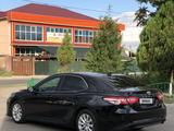 Toyota Camry 2019 года за 9 500 000 тг. в Шымкент – фото 4