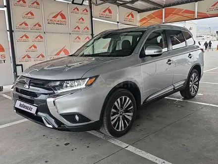 Mitsubishi Outlander 2019 годаүшін11 900 000 тг. в Алматы