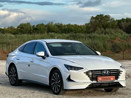 Hyundai Sonata 2021 года за 13 490 000 тг. в Астана – фото 3