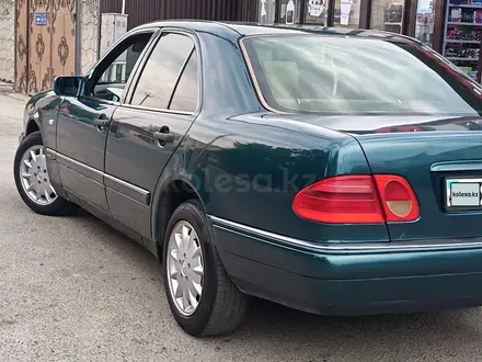 Mercedes-Benz E 230 1996 года за 2 700 000 тг. в Тараз – фото 7