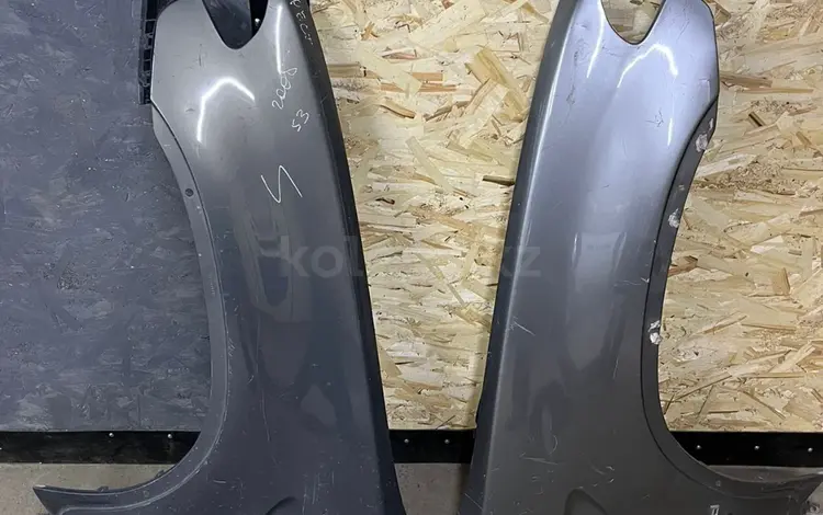 Крыло переднее левое за 35 000 тг. в Алматы