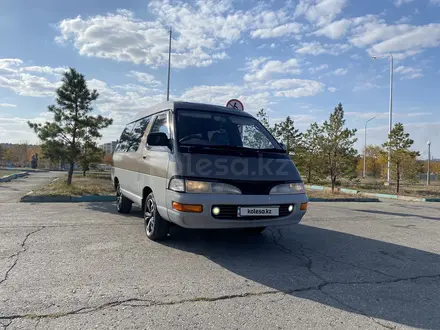 Toyota Town Ace 1994 года за 1 370 000 тг. в Караганда – фото 2