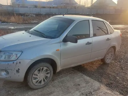 ВАЗ (Lada) Granta 2190 2014 года за 2 500 000 тг. в Актобе – фото 3