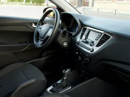 Hyundai Accent 2021 года за 7 000 000 тг. в Караганда – фото 11