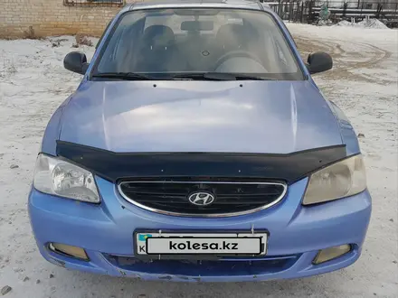 Hyundai Accent 2005 года за 2 300 000 тг. в Актобе – фото 2