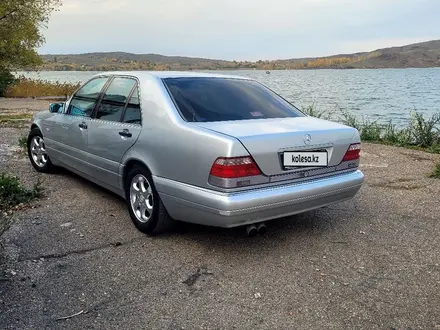 Mercedes-Benz S 320 1997 года за 6 300 000 тг. в Караганда – фото 7