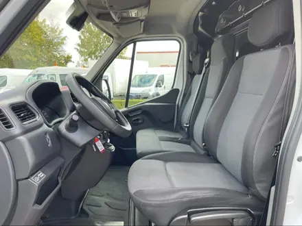 Renault  Master 2023 года за 10 500 000 тг. в Алматы – фото 14