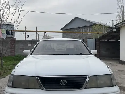 Toyota Avalon 1996 года за 1 900 000 тг. в Алматы