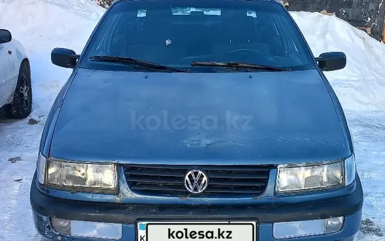 Volkswagen Passat 1993 года за 900 000 тг. в Астана