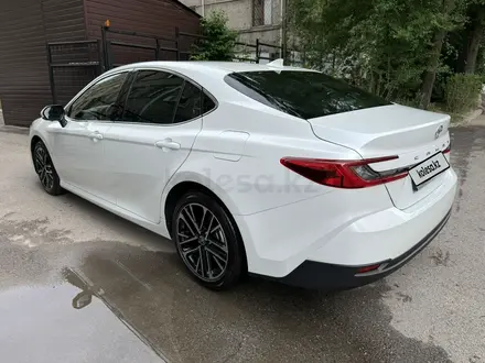 Toyota Camry 2024 года за 21 500 000 тг. в Алматы – фото 5