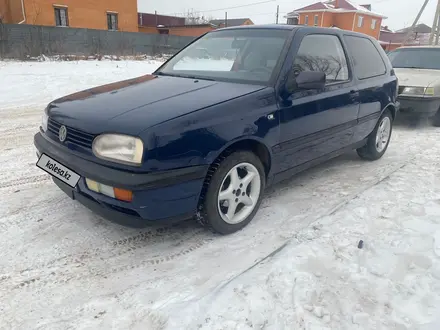 Volkswagen Golf 1993 года за 1 000 000 тг. в Астана