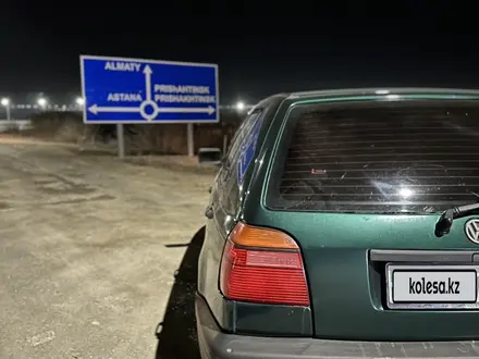 Volkswagen Golf 1995 года за 2 100 000 тг. в Караганда – фото 4