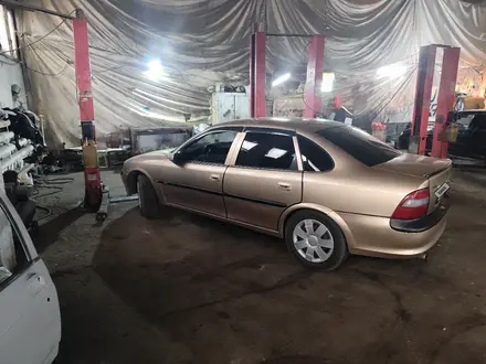 Opel Vectra 1998 года за 1 500 000 тг. в Шымкент – фото 11