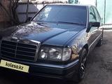 Mercedes-Benz E 230 1992 годаүшін2 500 000 тг. в Алматы