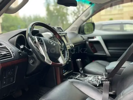 Toyota Land Cruiser Prado 2017 года за 27 000 000 тг. в Астана – фото 7