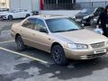 Toyota Camry 1999 года за 2 800 000 тг. в Алматы – фото 10