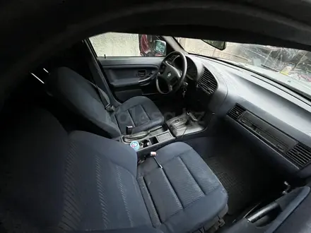 BMW 328 1994 года за 2 000 000 тг. в Алматы – фото 6
